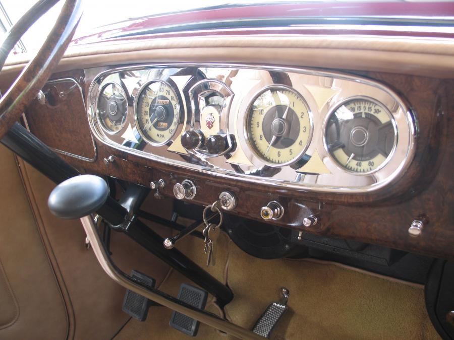  Packard Super Eight Model 1404 Phaeton 1936 года  (фото 5 из 9)